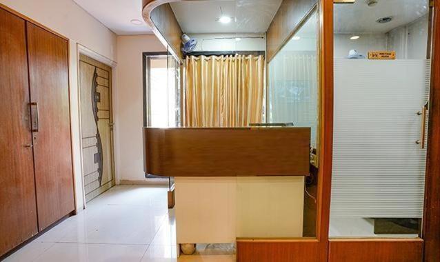New Prabhu Sharan By Glitz Hotels Navi Mumbai Extérieur photo